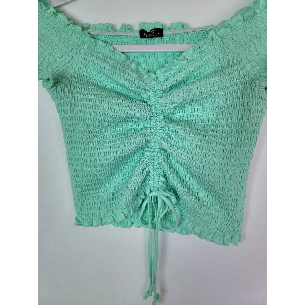Rue21 Mint Green Smocked Ruched Off the Shoulder Crop Top Women's Size S - Picture 4 of 6
